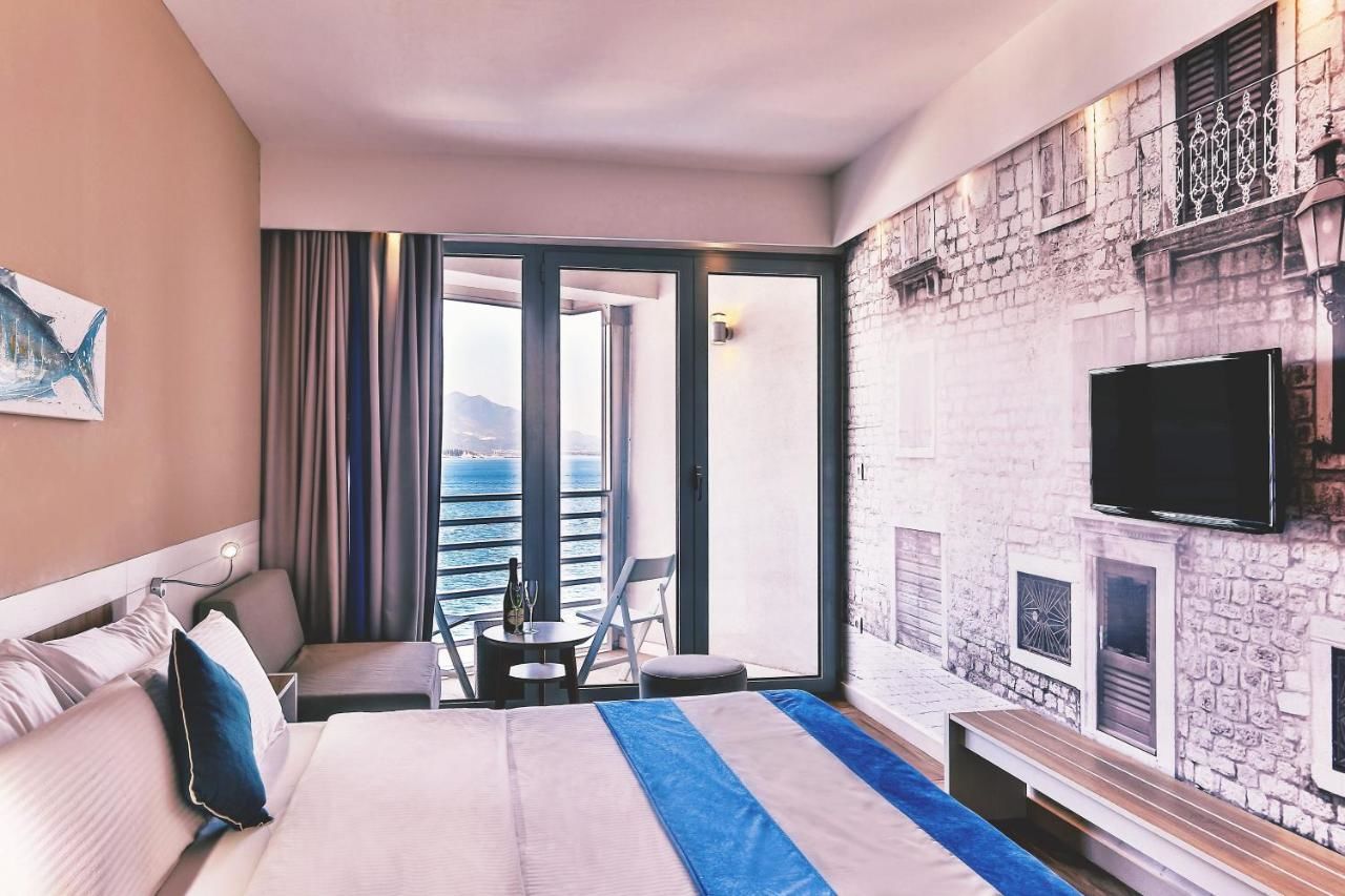 Отель Iberostar Bijela Delfin Биела