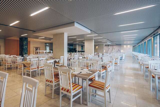 Отель Iberostar Bijela Delfin Биела-16