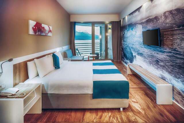 Отель Iberostar Bijela Delfin Биела-19